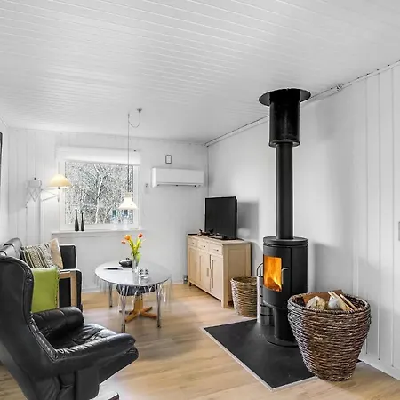 3 Bedroom Cozy In Holiday home *